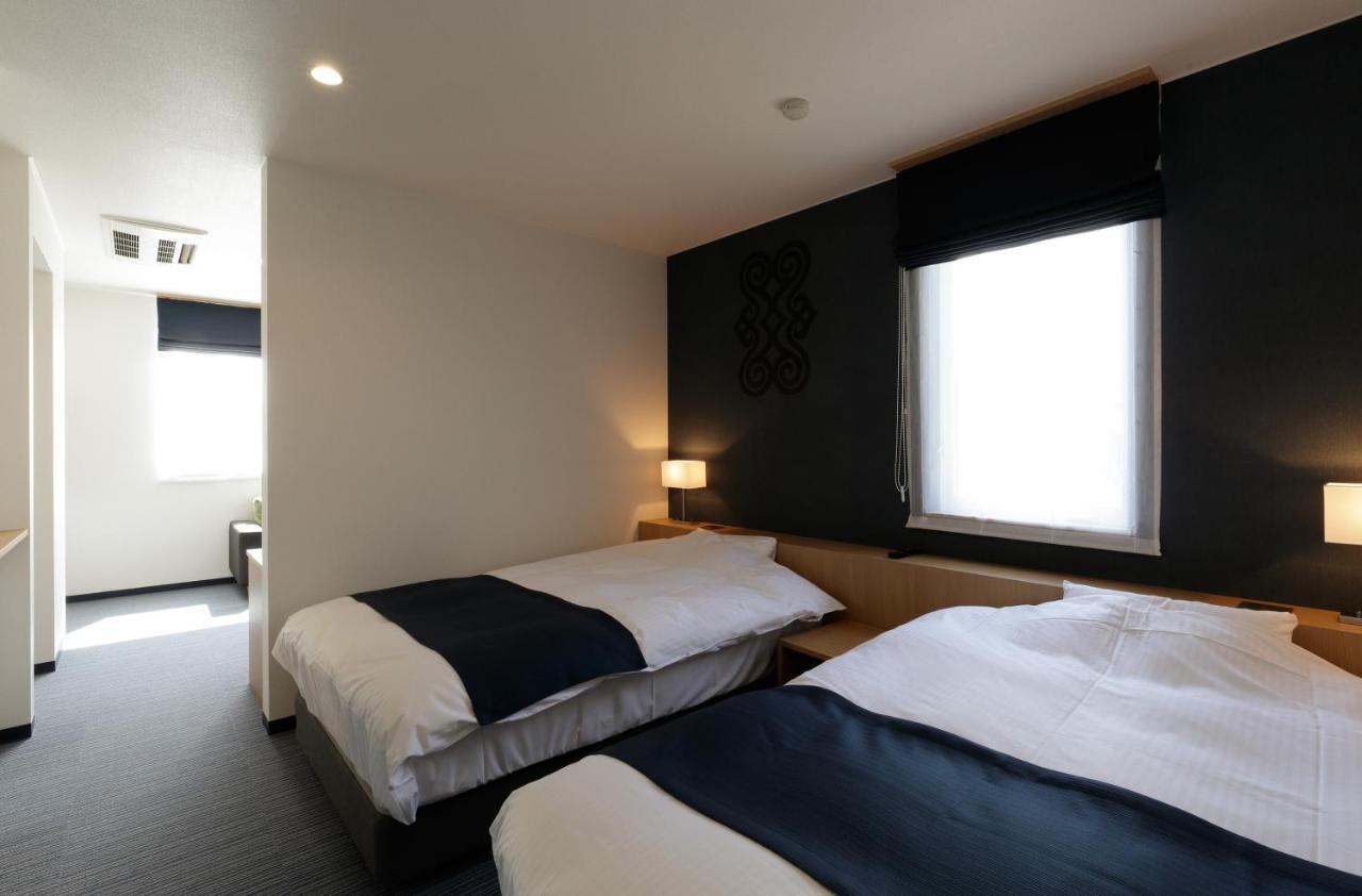 Hotel Reus Ashoro Bagian luar foto
